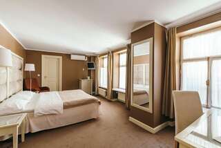 Отель Merchants House Hotel Таллин Представительский двухместный номер с 1 кроватью или 2 отдельными кроватями и приветственным напитком-9
